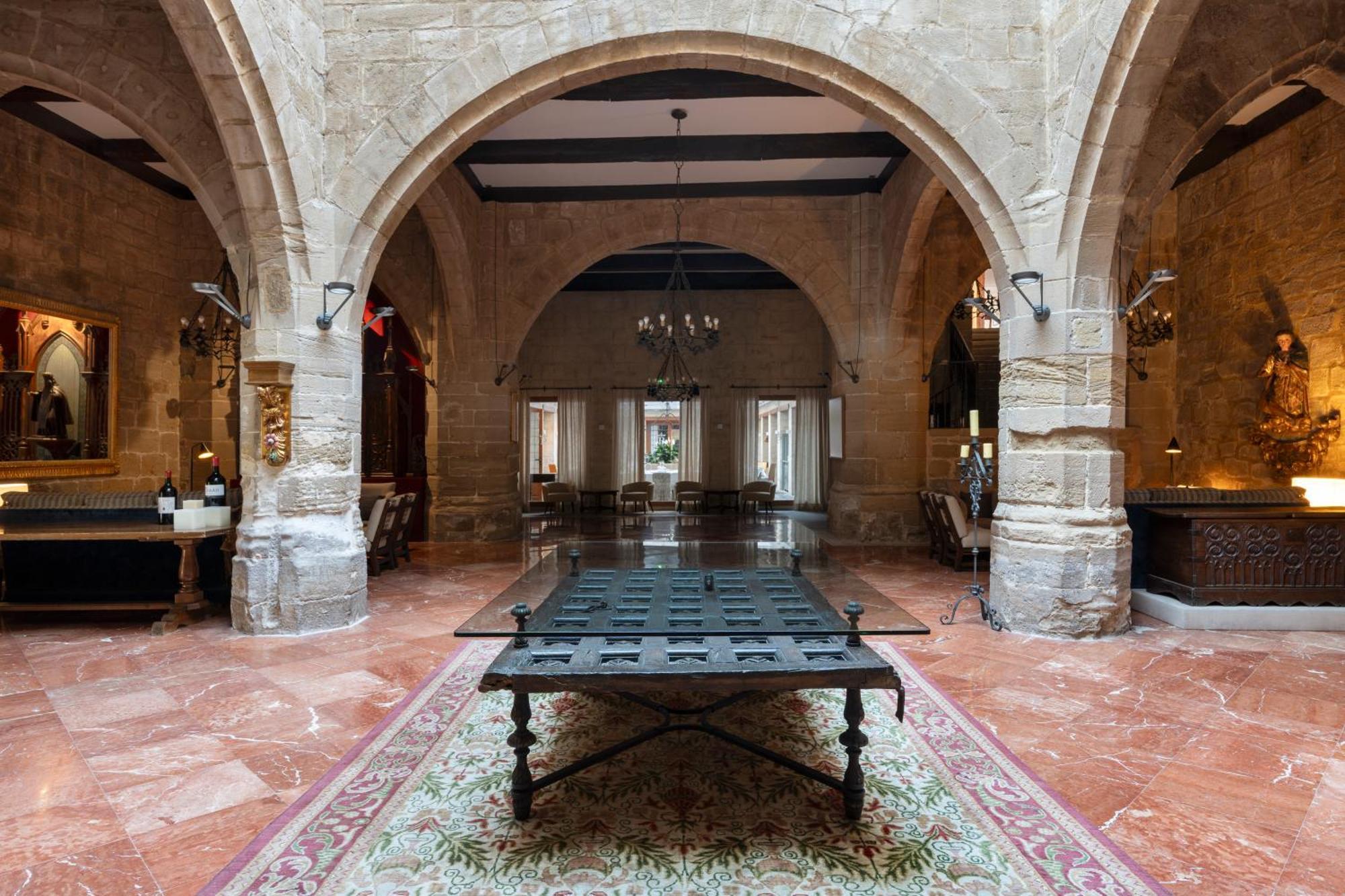 Parador De Santo Domingo De La Calzada Exterior foto