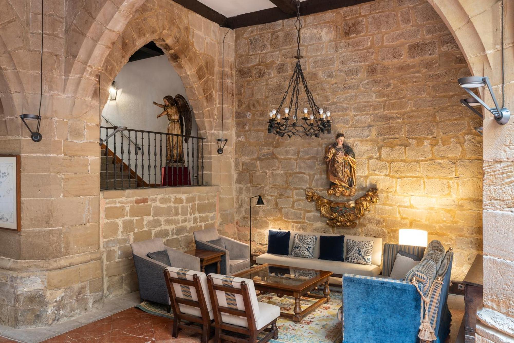 Parador De Santo Domingo De La Calzada Exterior foto