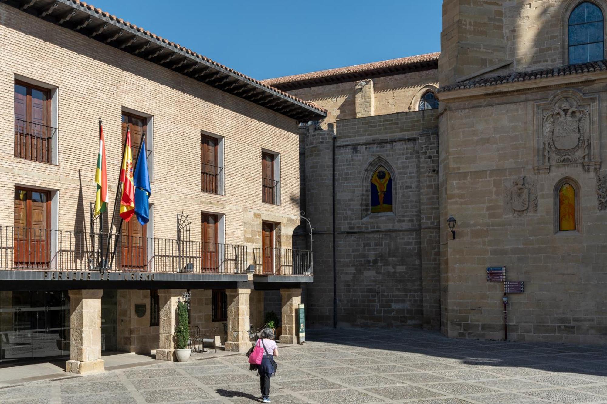 Parador De Santo Domingo De La Calzada Exterior foto